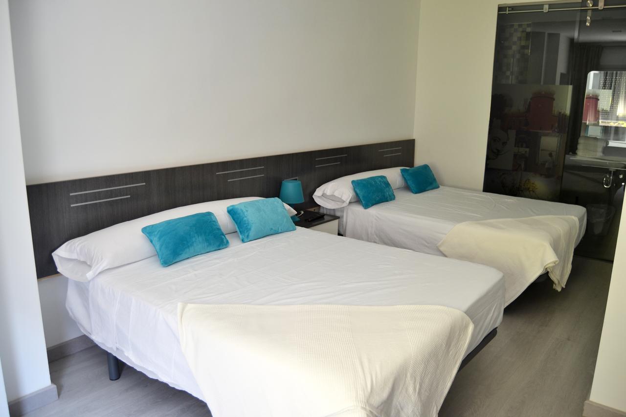 Bed&Breakfast 10 ชีโรนา ภายนอก รูปภาพ